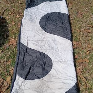 Supreme Black and White Yin Yang Quilted Throw
